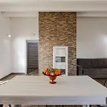 Pinella By